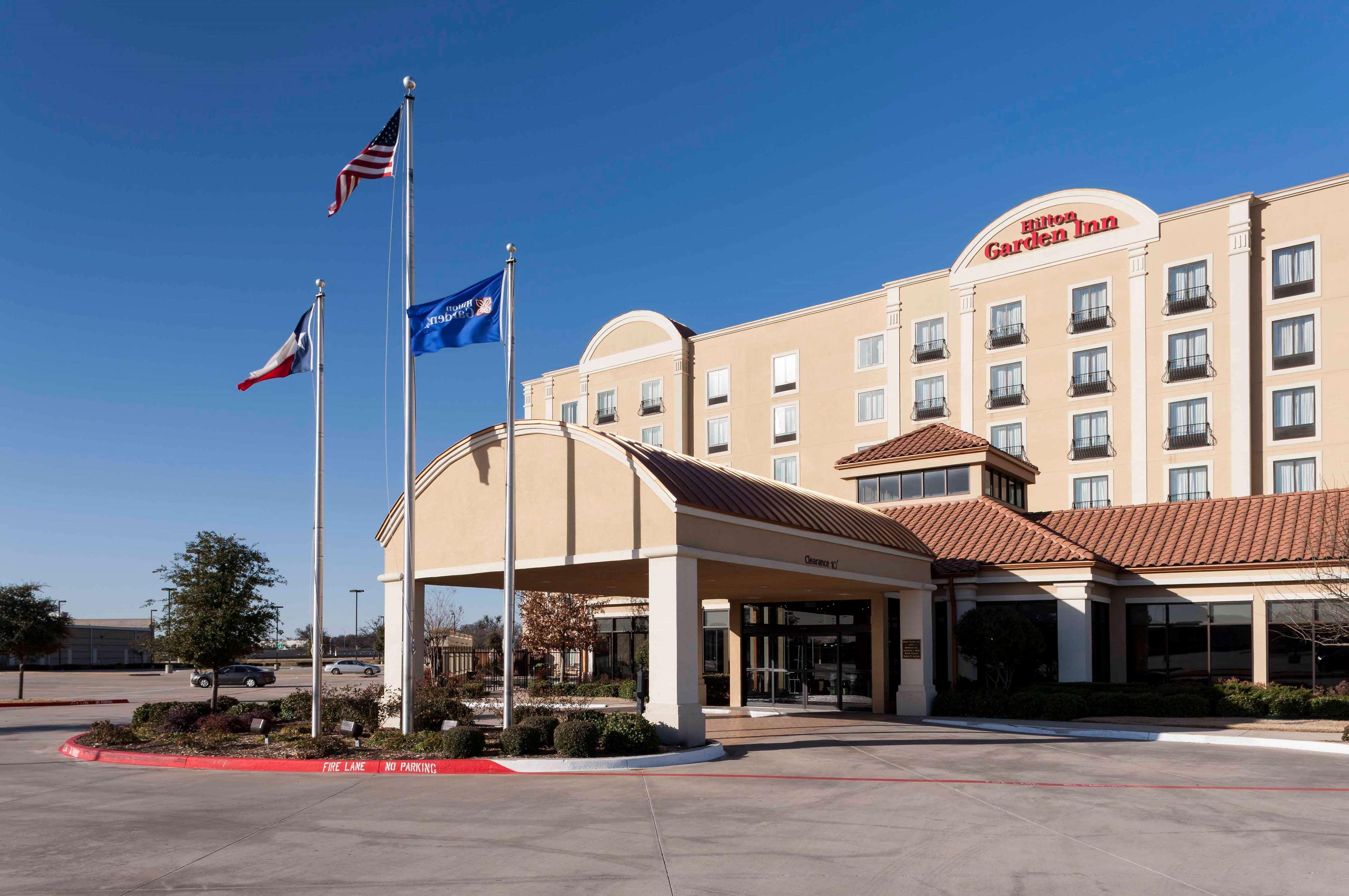 Hilton Garden Inn Dallas Lewisville Exterior foto
