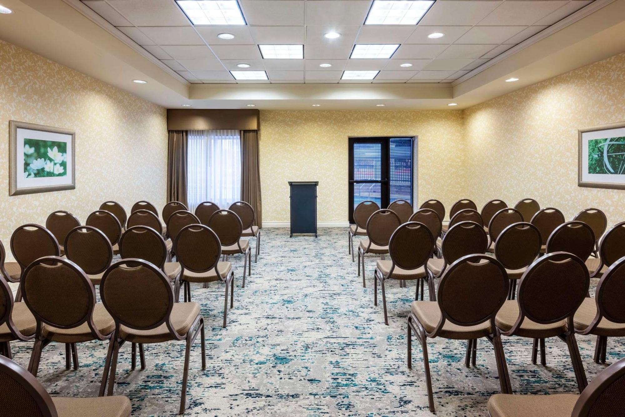 Hilton Garden Inn Dallas Lewisville Exterior foto